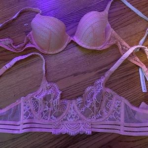 Pink lacy bras 2-pack